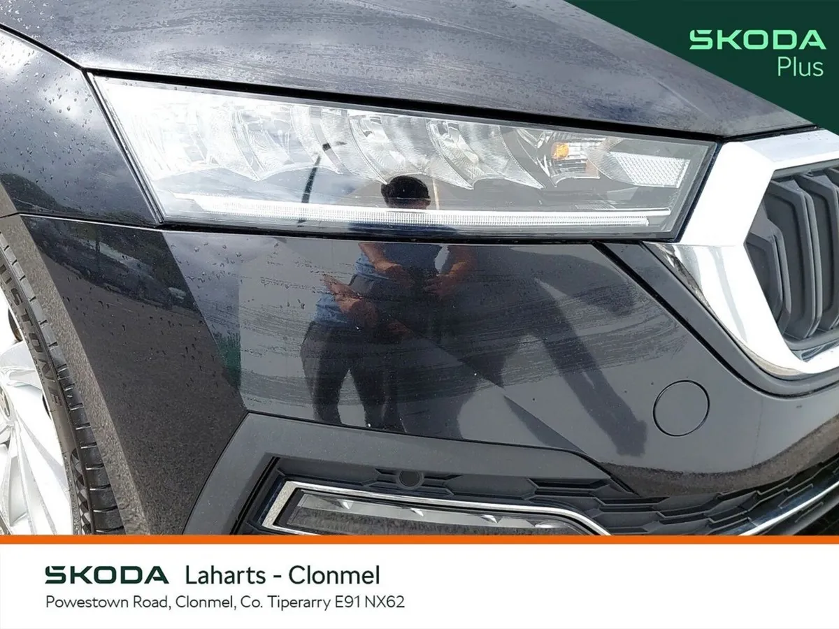 Skoda Octavia Saloon, Diesel, 2023, Black