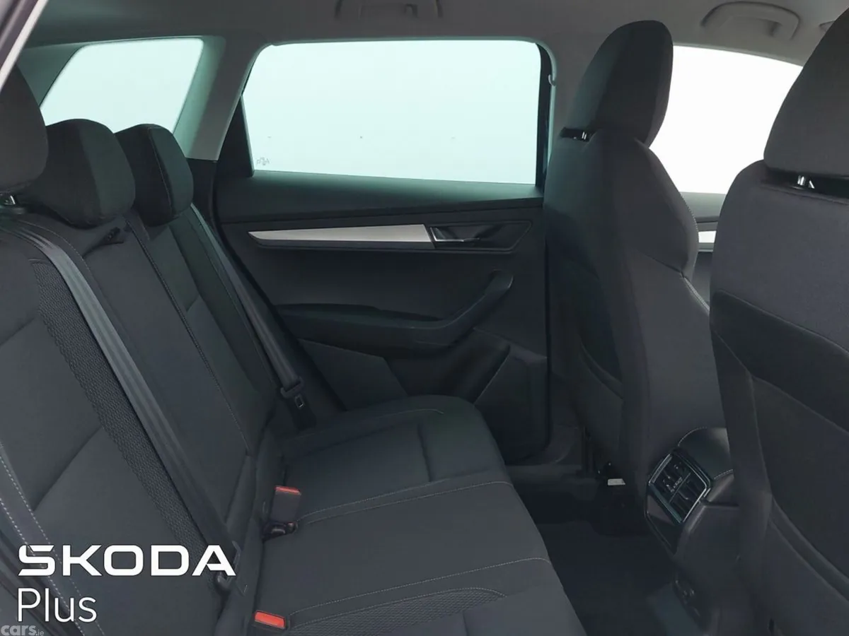 Skoda Karoq SUV, Diesel, 2023, Blue