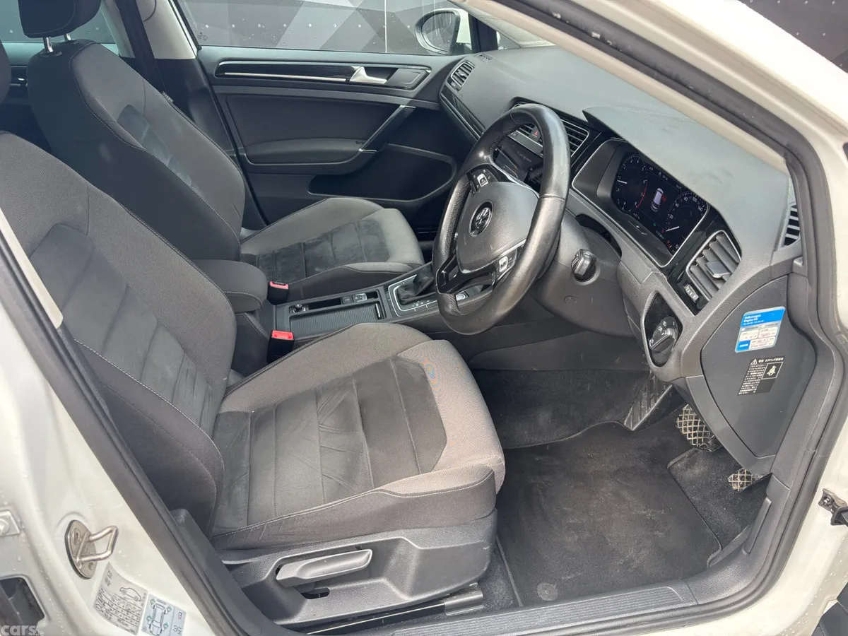 Volkswagen Golf Hatchback, Petrol, 2018, White