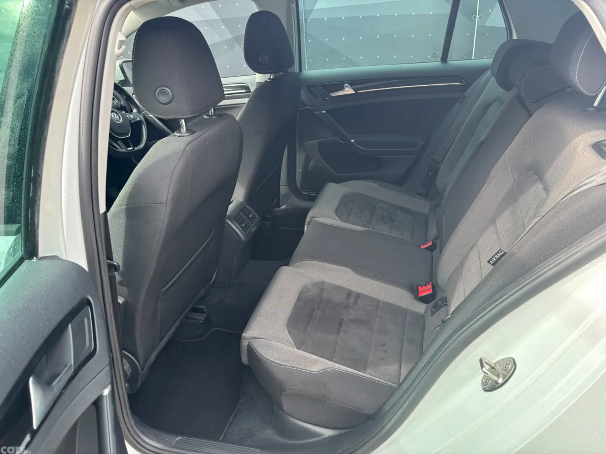 Volkswagen Golf Hatchback, Petrol, 2018, White