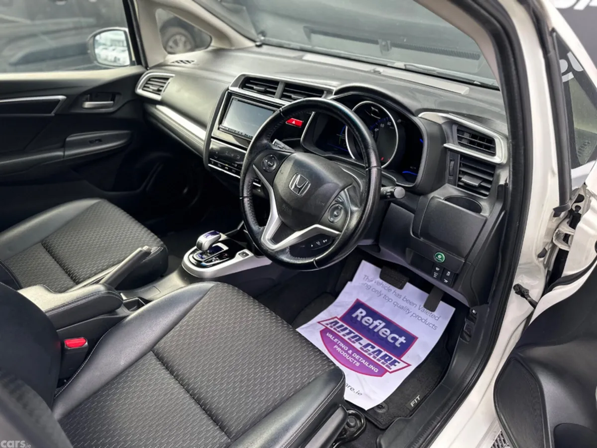 Honda Fit Hatchback, Petrol Hybrid, 2017, White