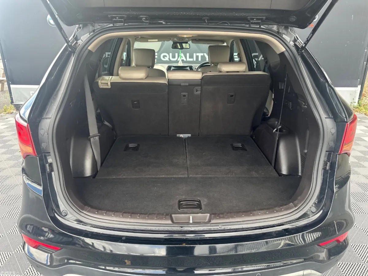 Hyundai Santa Fe SUV, Diesel, 2018, Black