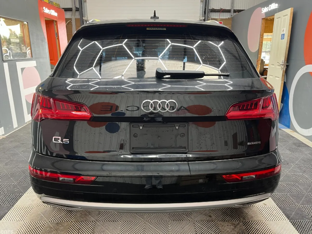 Audi Q5 SUV, Diesel, 2019, Black