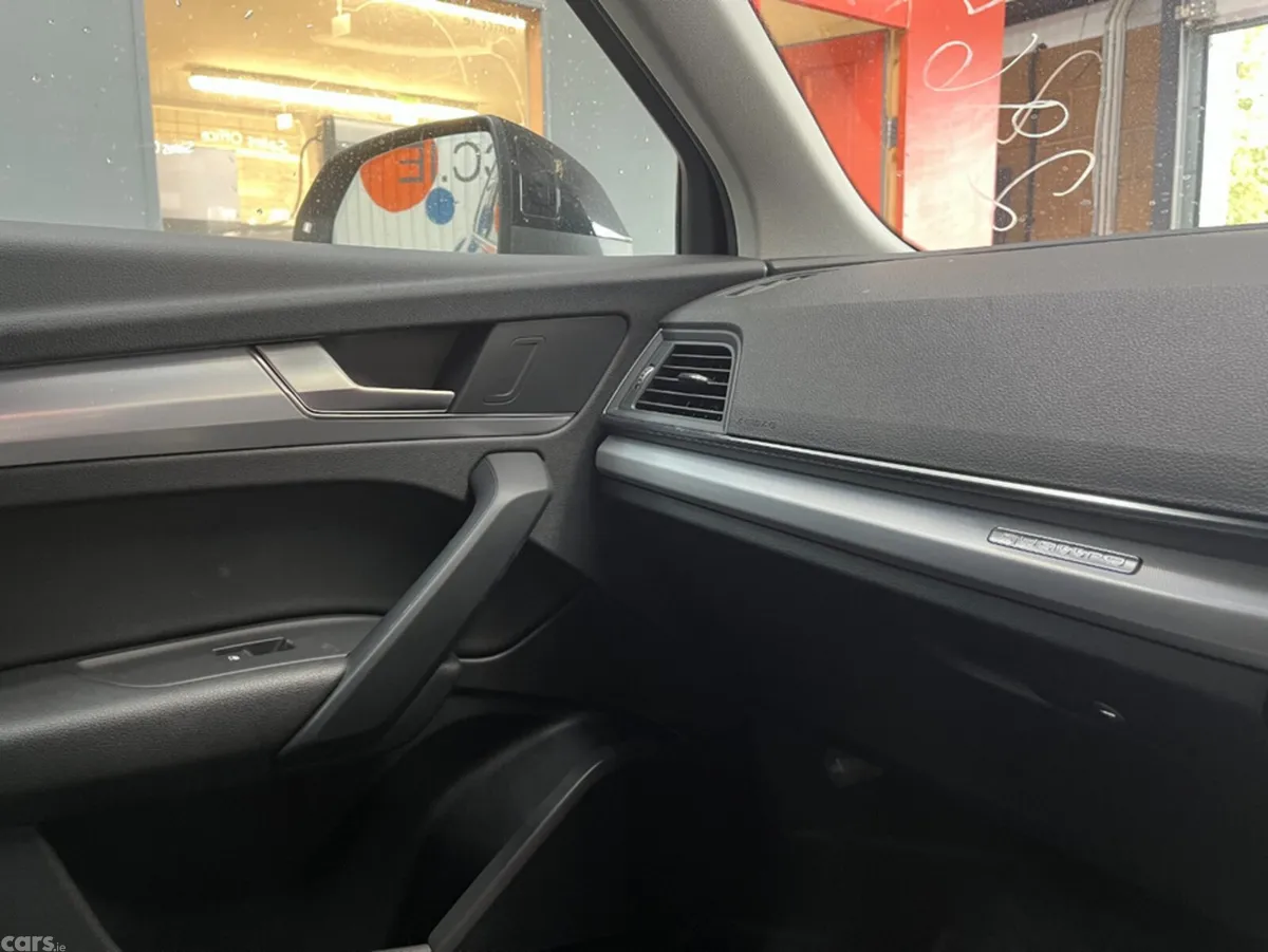 Audi Q5 SUV, Diesel, 2019, Black