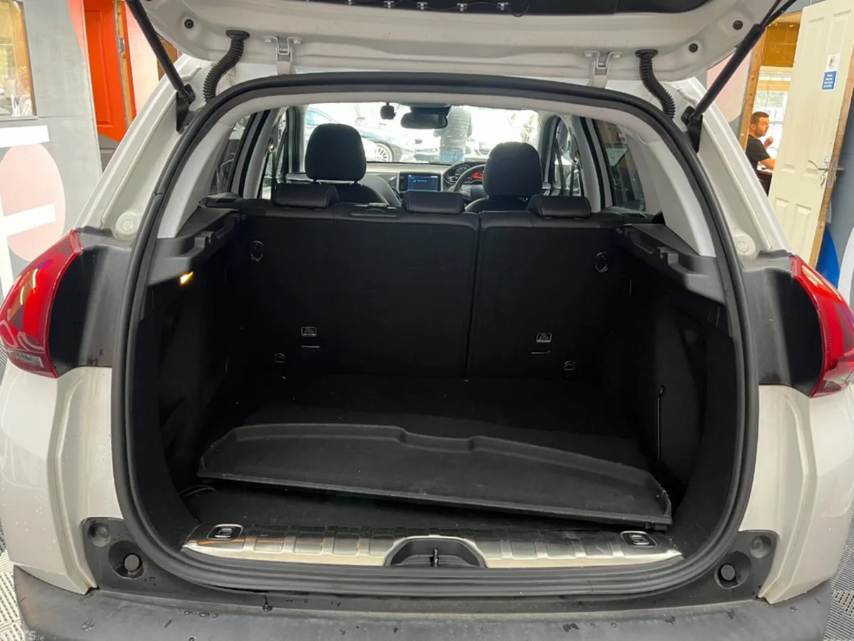 Peugeot 2008 SUV, Petrol, 2020, White