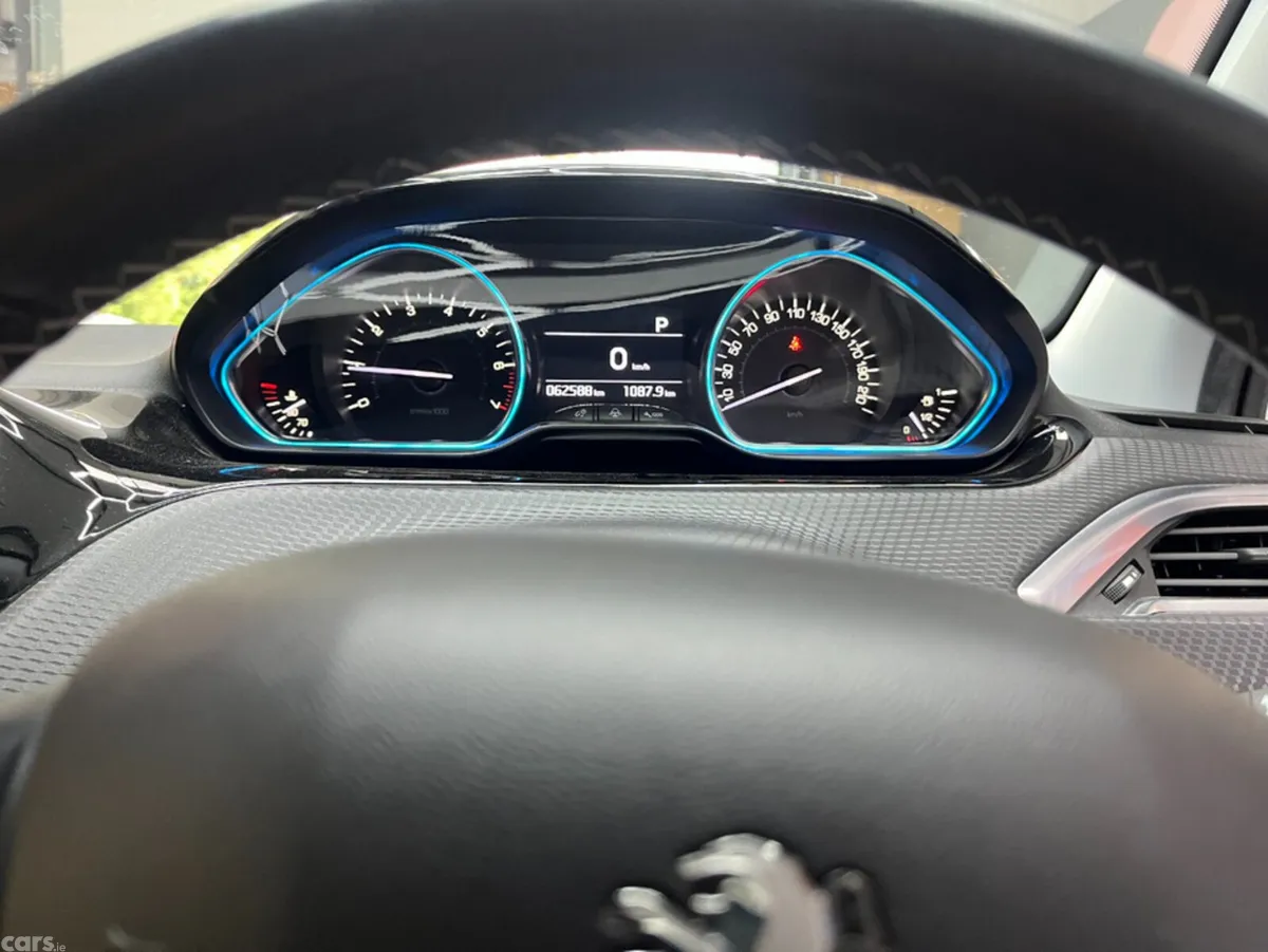 Peugeot 2008 SUV, Petrol, 2017, White