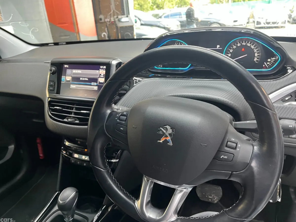 Peugeot 2008 SUV, Petrol, 2017, White