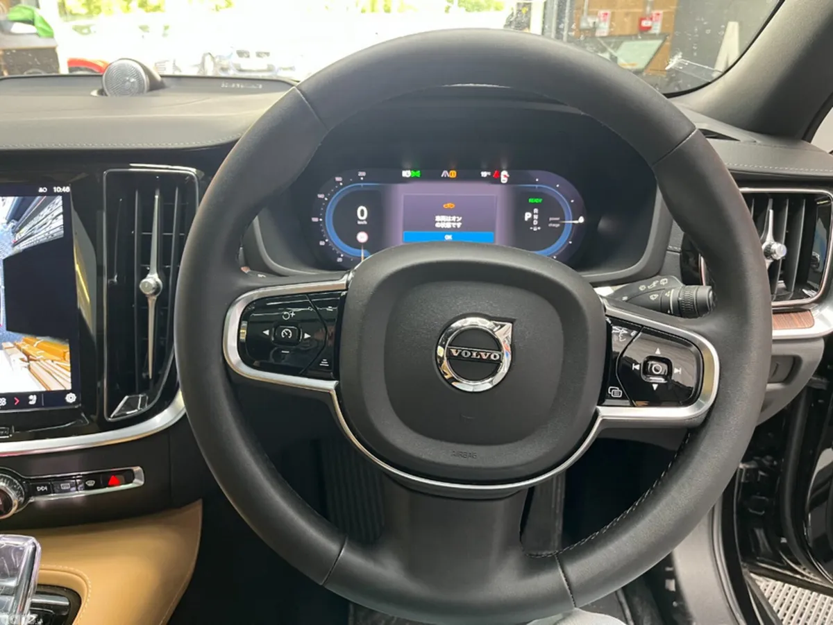 Volvo V60 Estate, Petrol Plug-in Hybrid, 2024, Black