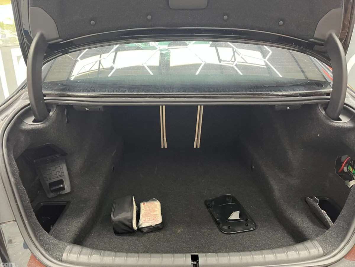 BMW 5-Series Saloon, Diesel, 2017, Black