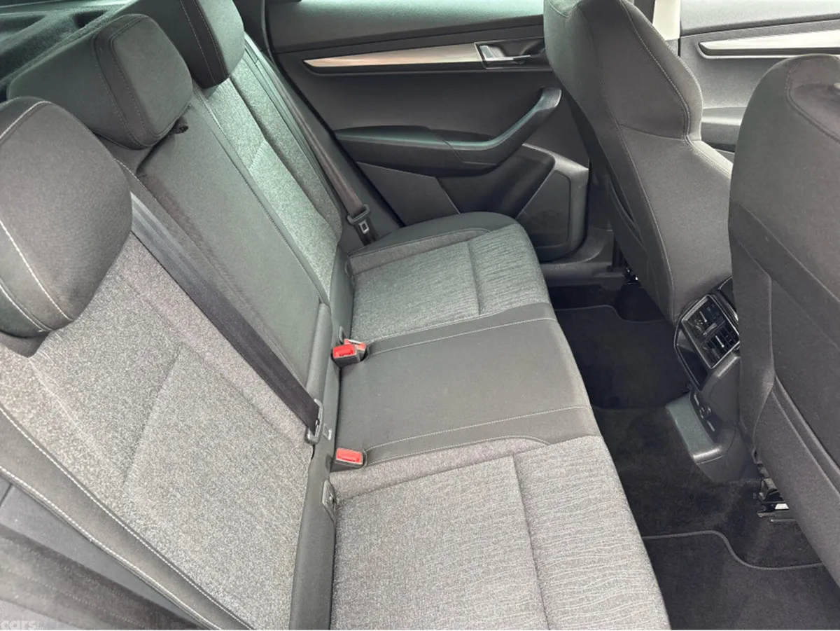Skoda Karoq SUV, Petrol, 2021, Grey
