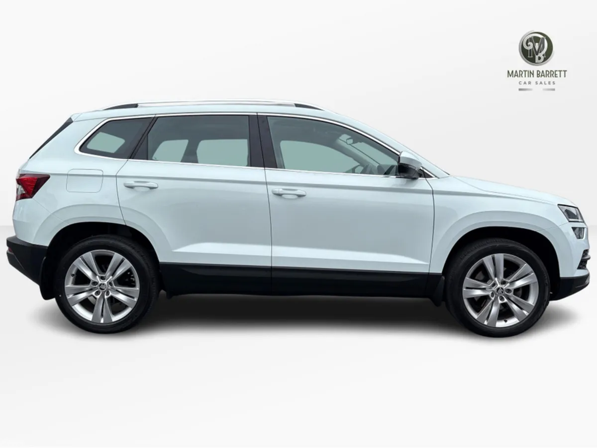 Skoda Karoq Estate, Petrol, 2018, White