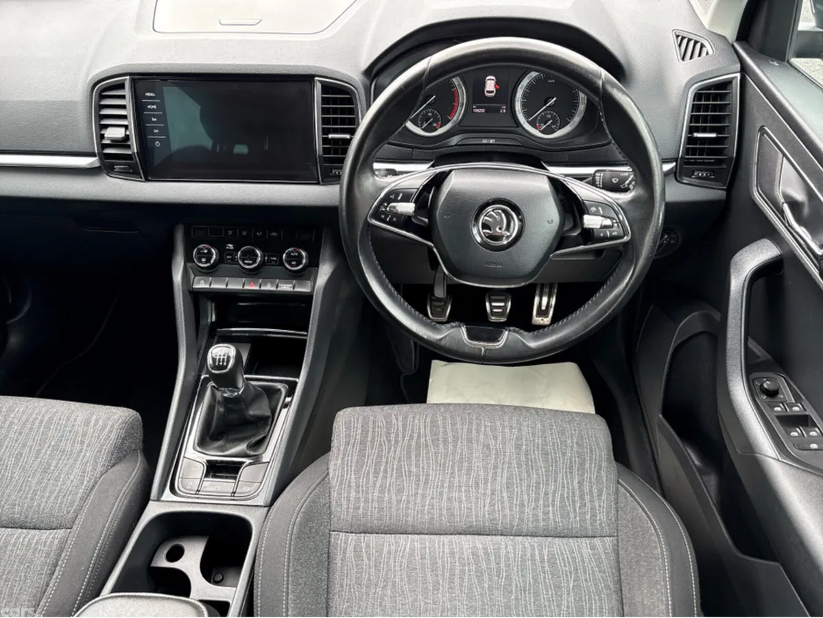 Skoda Karoq SUV, Petrol, 2021, Grey