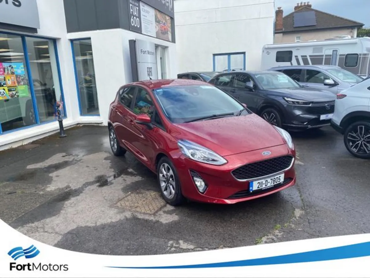 Ford Fiesta Hatchback, Petrol, 2021, Red