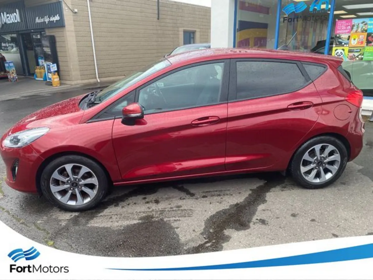 Ford Fiesta Hatchback, Petrol, 2021, Red