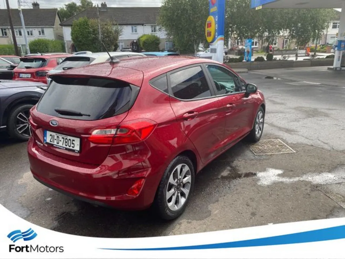 Ford Fiesta Hatchback, Petrol, 2021, Red