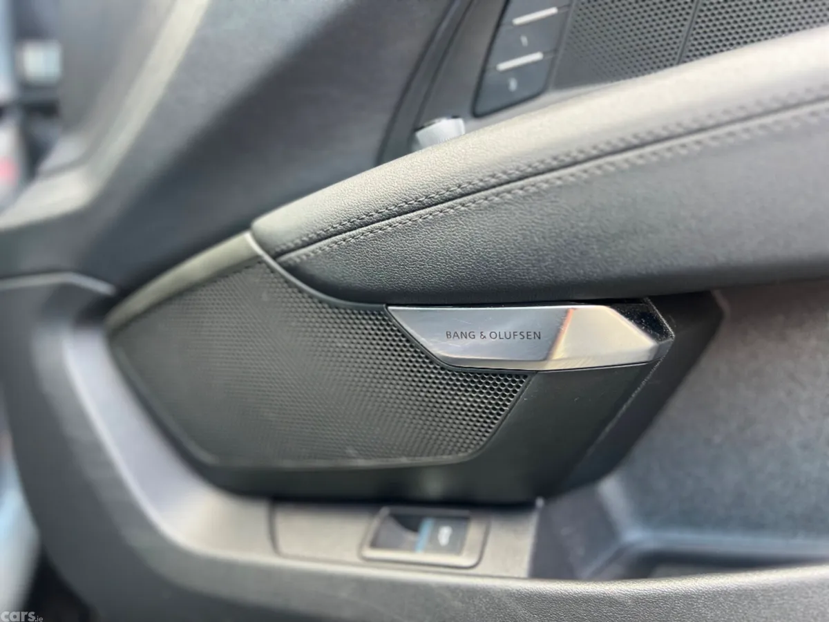 Audi e-tron GT Coupe, Electric, 2021, Grey