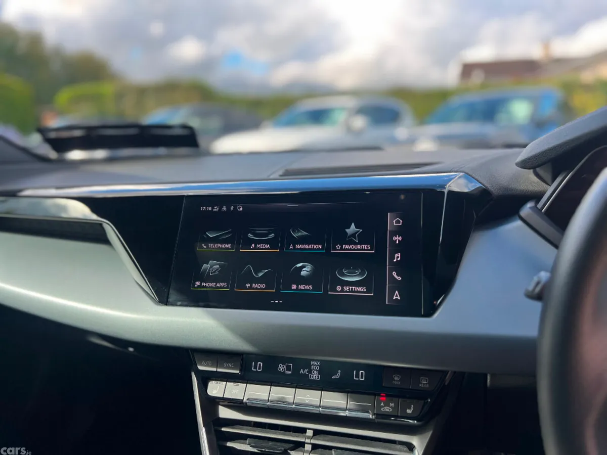 Audi e-tron GT Coupe, Electric, 2021, Grey