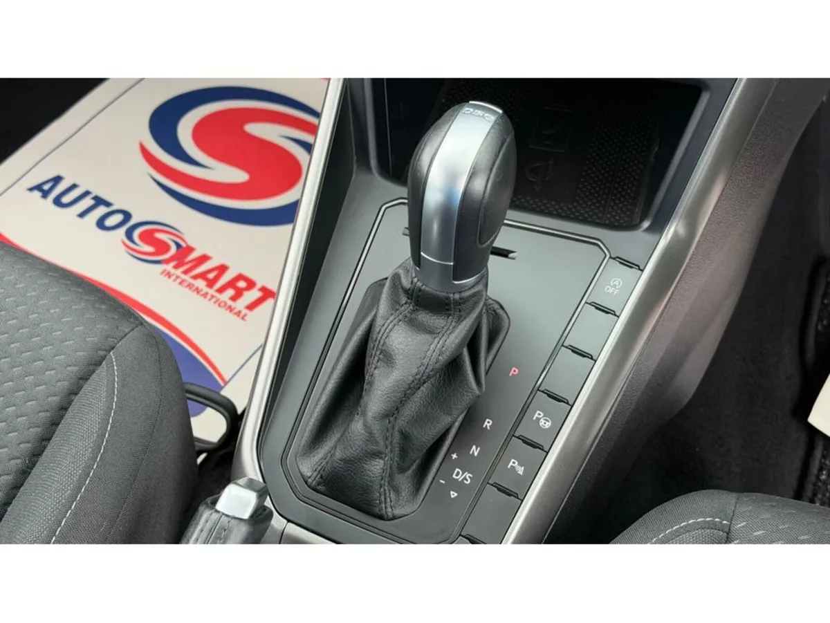 Volkswagen Polo Hatchback, Petrol, 2019, White