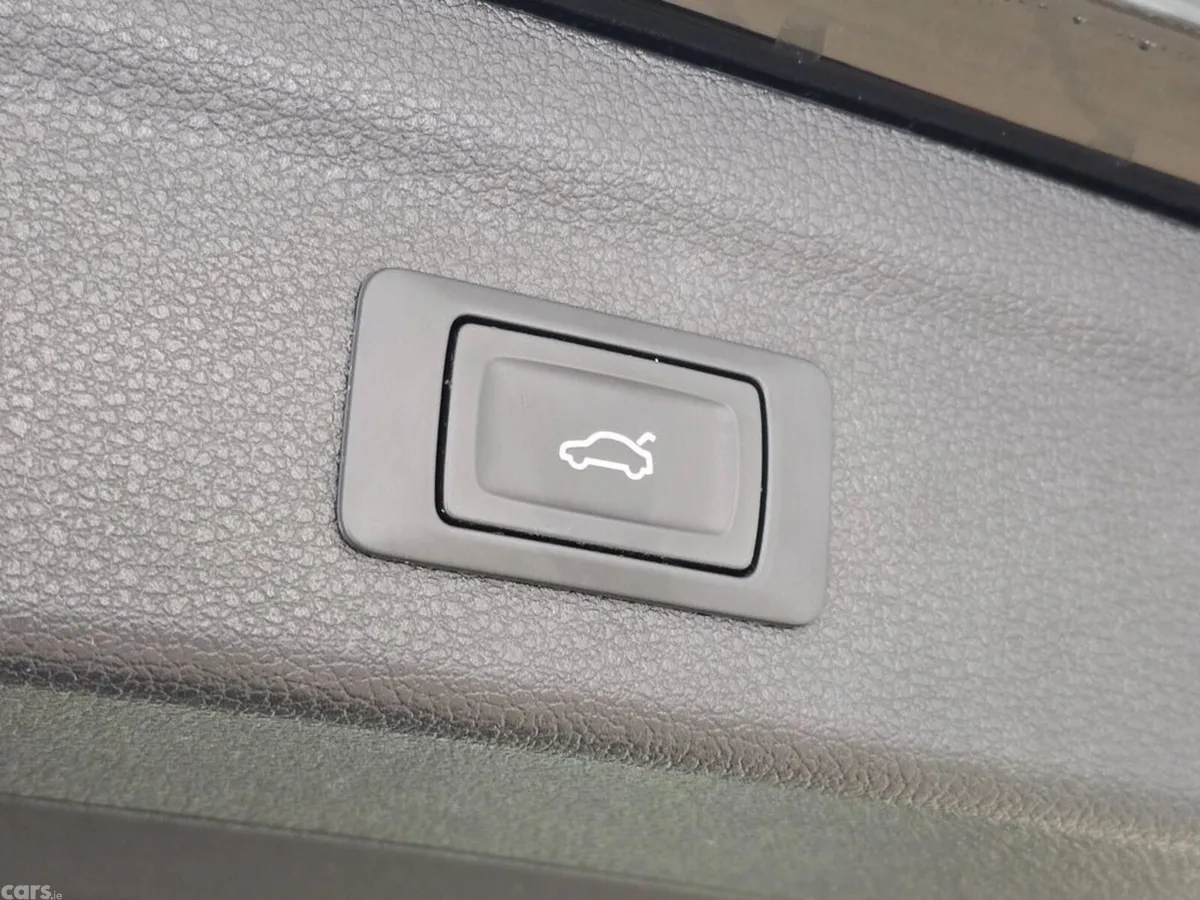 Audi Q3 SUV, Petrol, 2019, Black