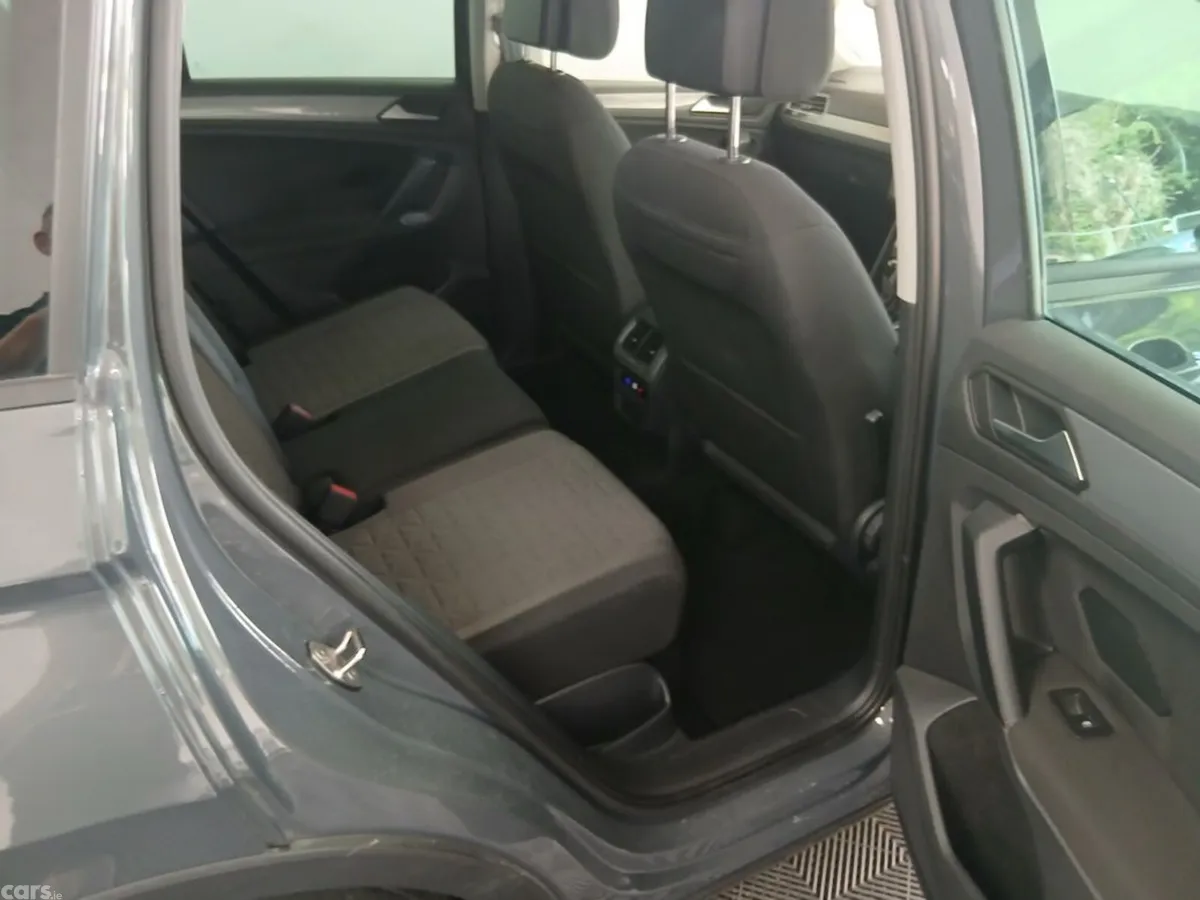 Volkswagen Tiguan Estate, Diesel, 2023, Grey