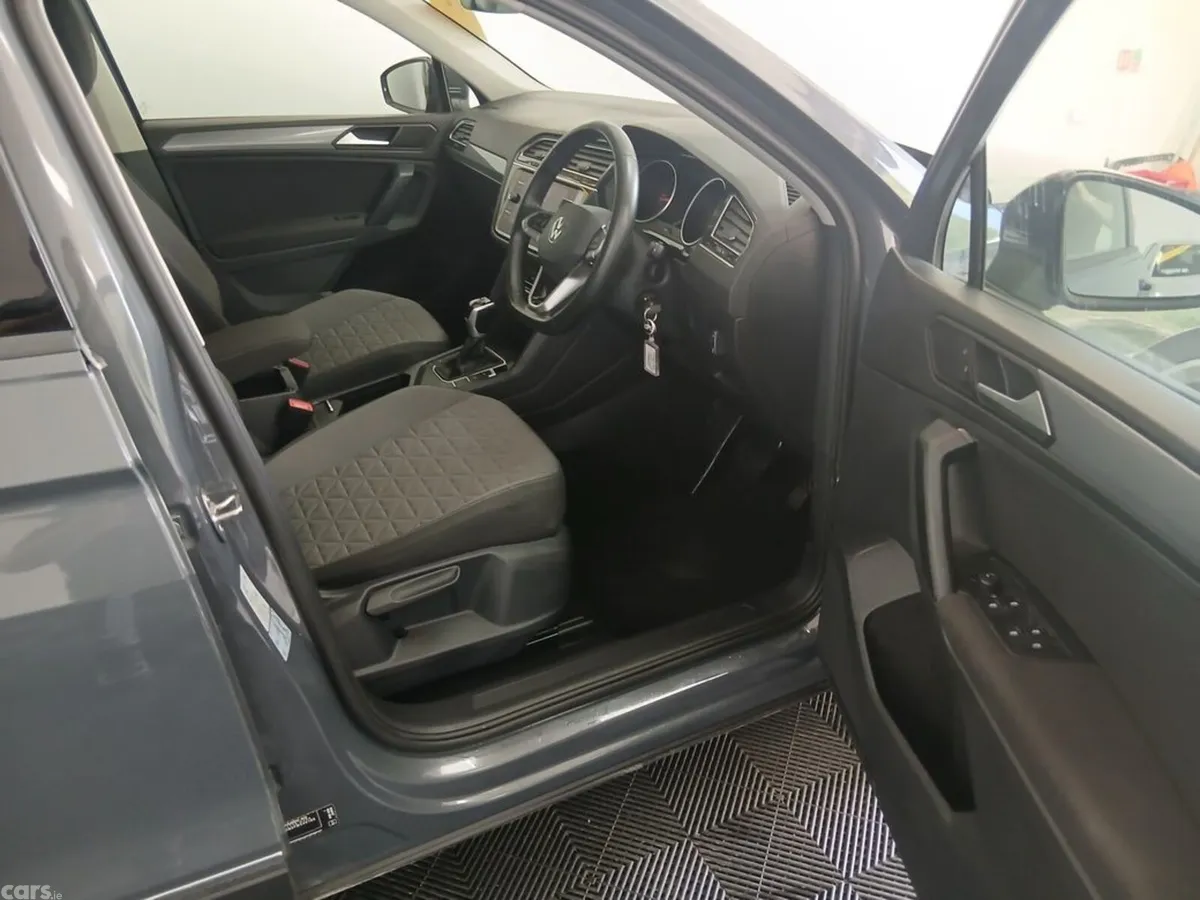 Volkswagen Tiguan Estate, Diesel, 2023, Grey