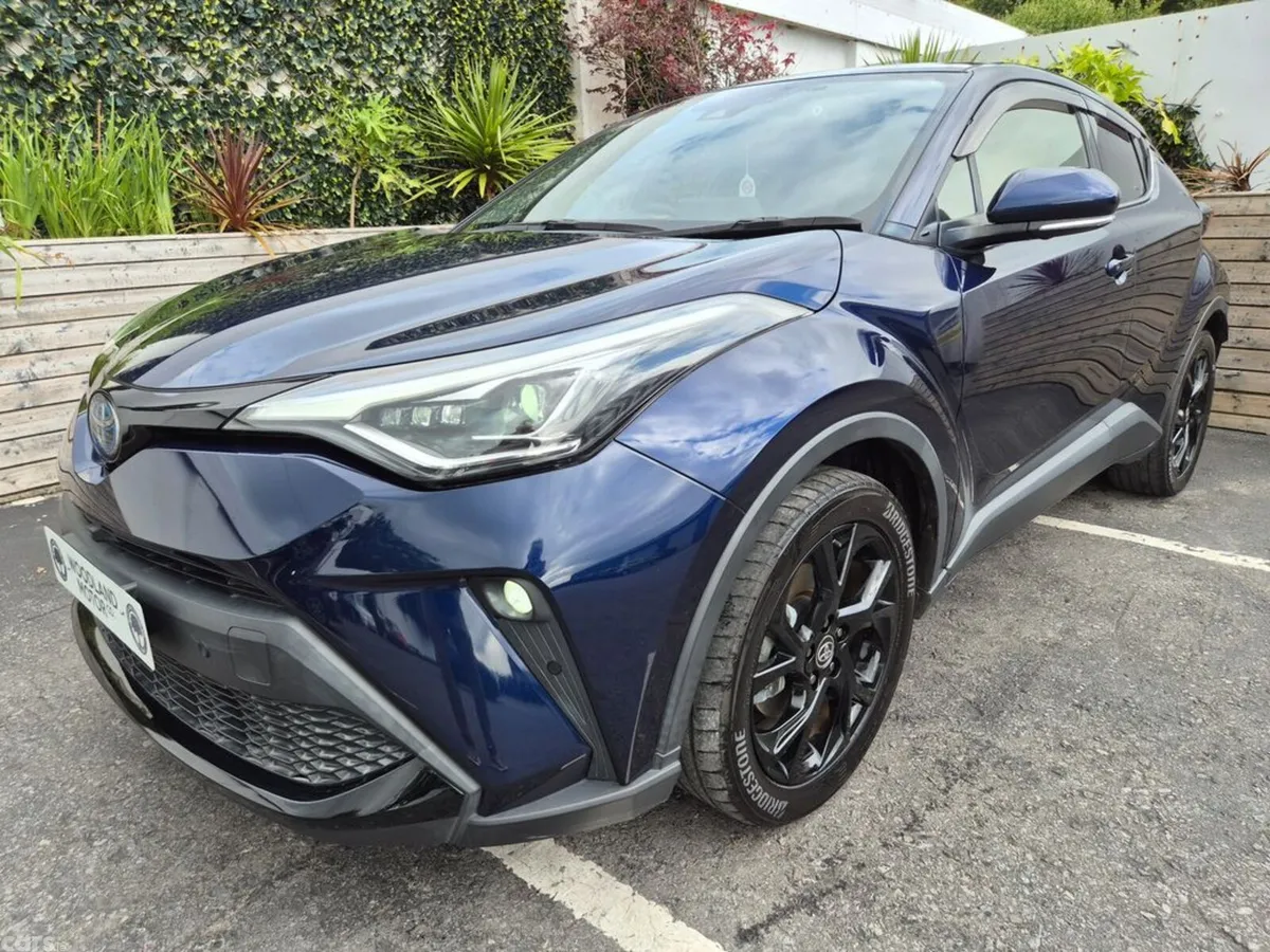 Toyota C-HR SUV, Petrol Hybrid, 2021, Blue