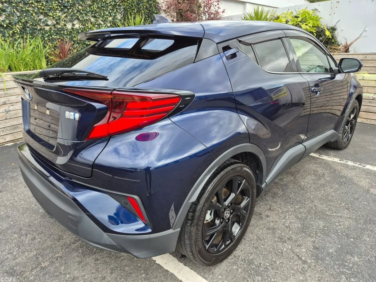 Toyota C-HR SUV, Petrol Hybrid, 2021, Blue