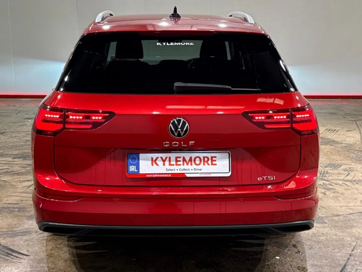 Volkswagen Golf Estate, Petrol Hybrid, 2021, Red