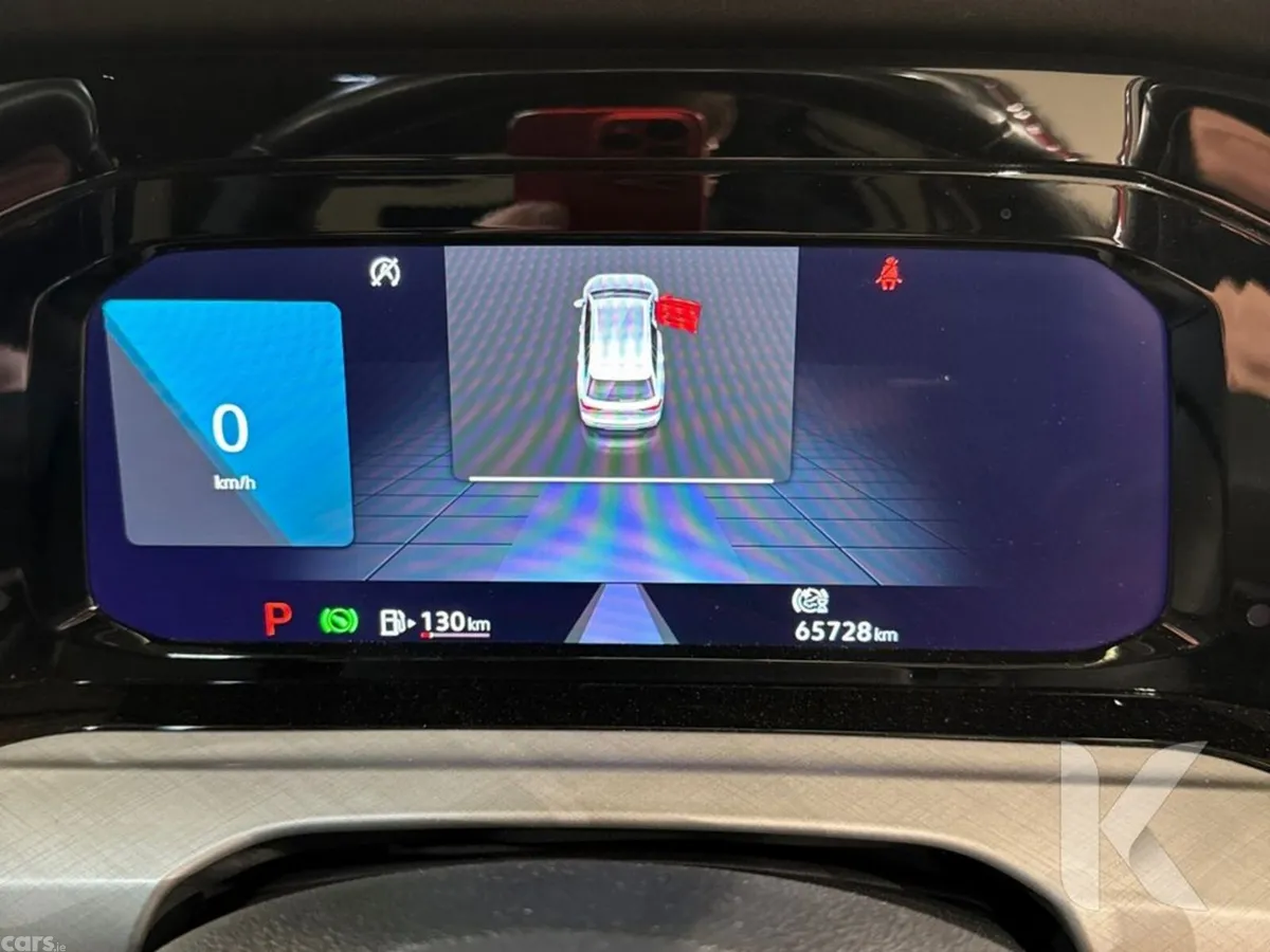 Volkswagen Golf Estate, Petrol Hybrid, 2021, Red
