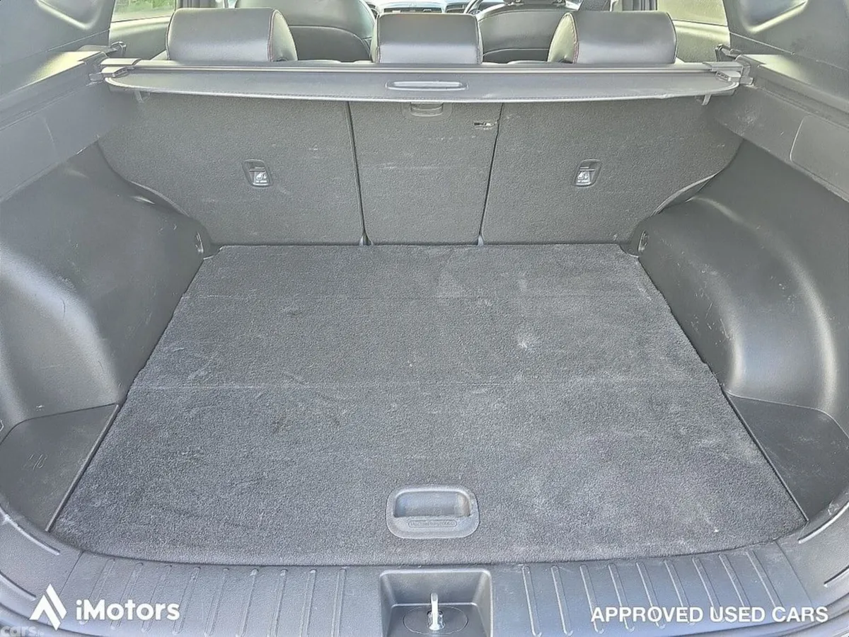 Hyundai Tucson SUV, Petrol Plug-in Hybrid, 2023, Grey