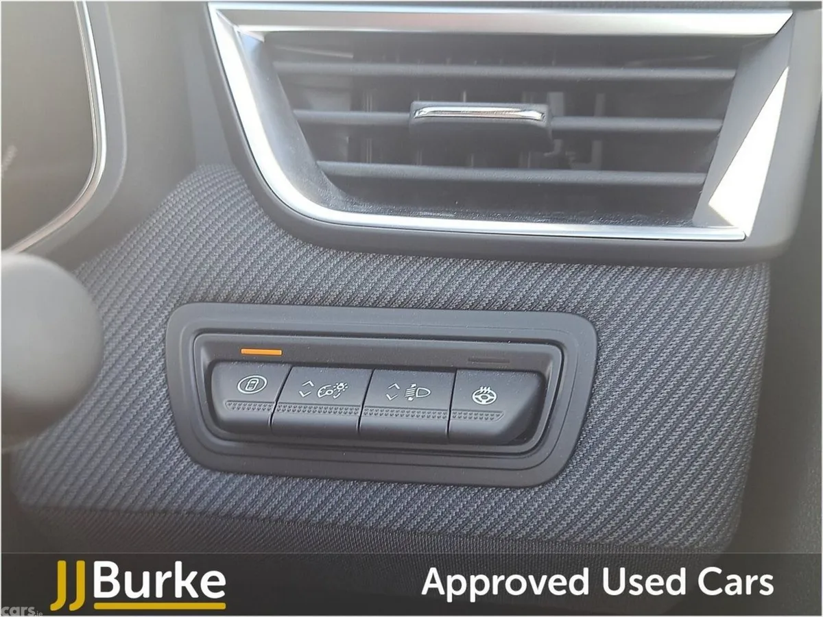 Renault Clio Hatchback, Petrol Hybrid, 2026, Blue