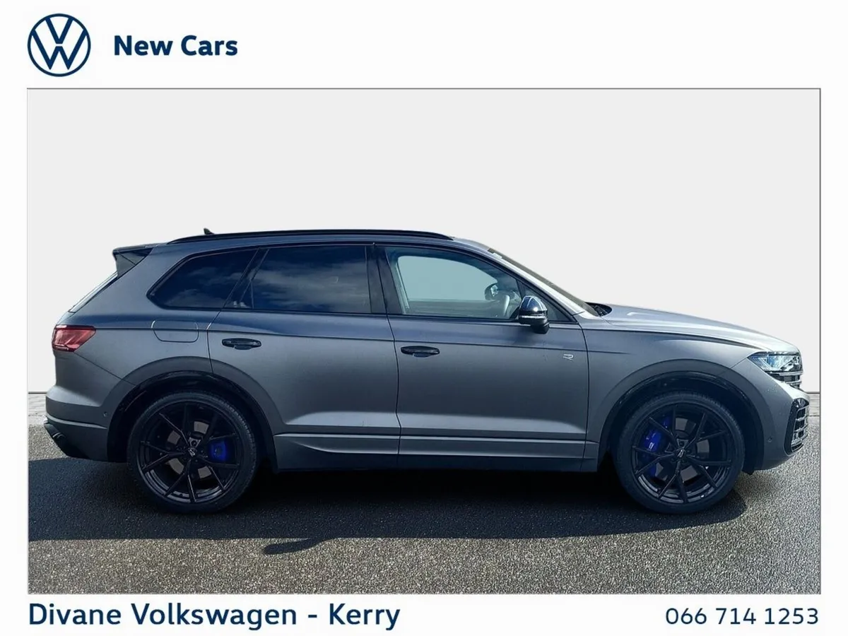 Volkswagen Touareg SUV, Petrol Plug-in Hybrid, 2026, Grey