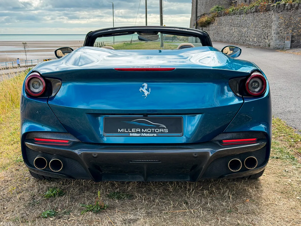 Ferrari Portofino Convertible, Petrol, 2022, Blue