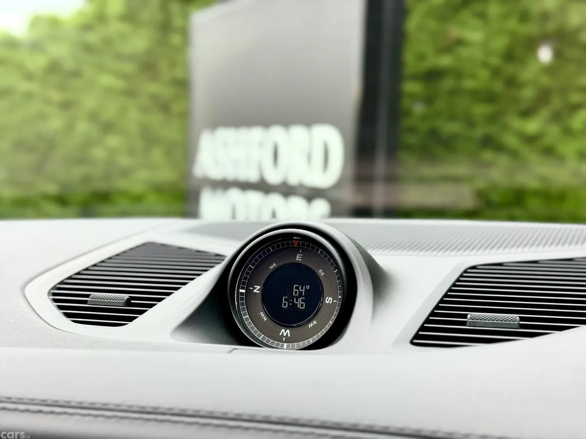 Porsche Cayenne SUV, Petrol Plug-in Hybrid, 2025, Grey