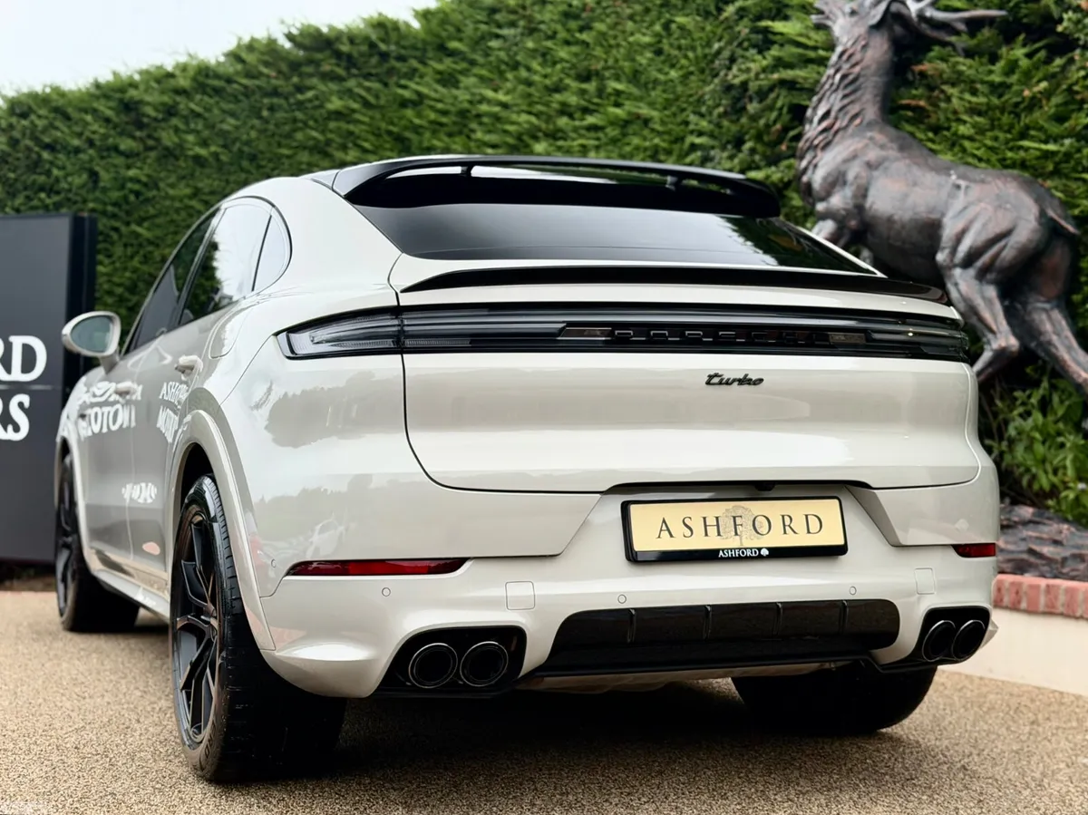 Porsche Cayenne SUV, Petrol Plug-in Hybrid, 2025, Grey