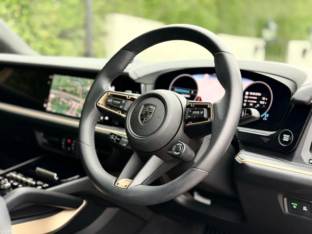 Porsche Cayenne SUV, Petrol Plug-in Hybrid, 2025, Grey