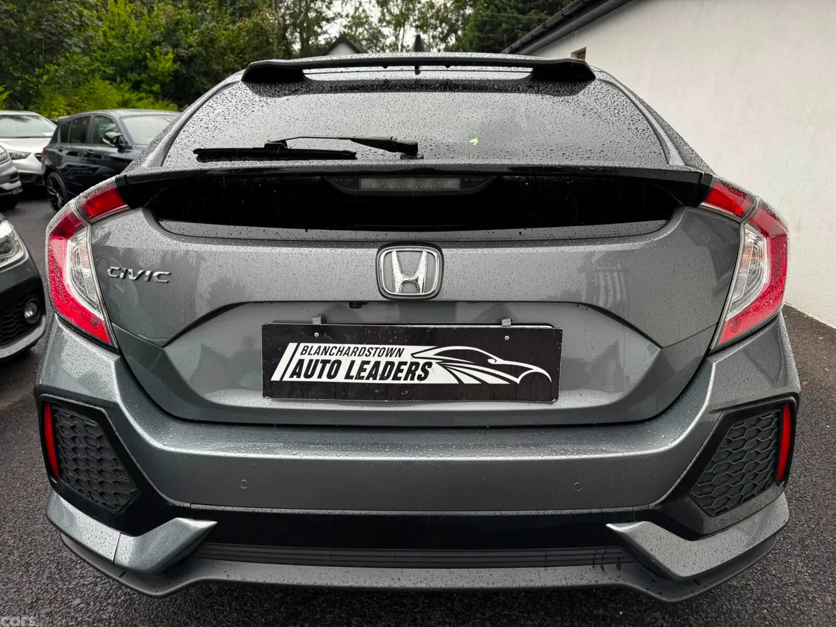 Honda Civic Hatchback, Diesel, 2019, Grey