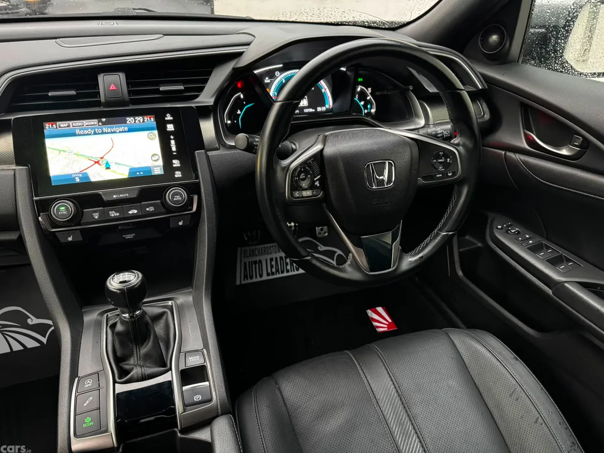 Honda Civic Hatchback, Diesel, 2019, Grey