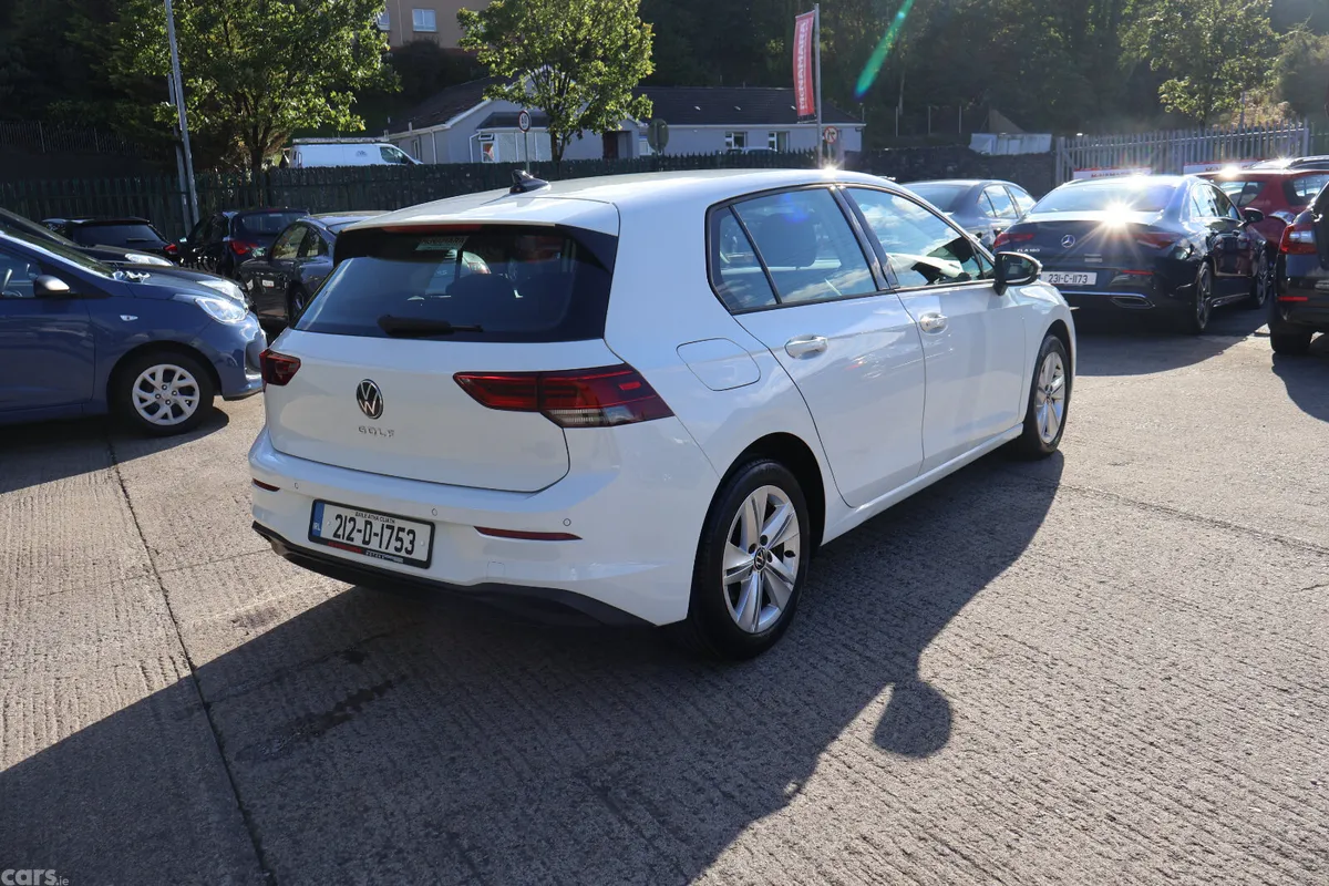 Volkswagen Golf Hatchback, Petrol, 2021, White