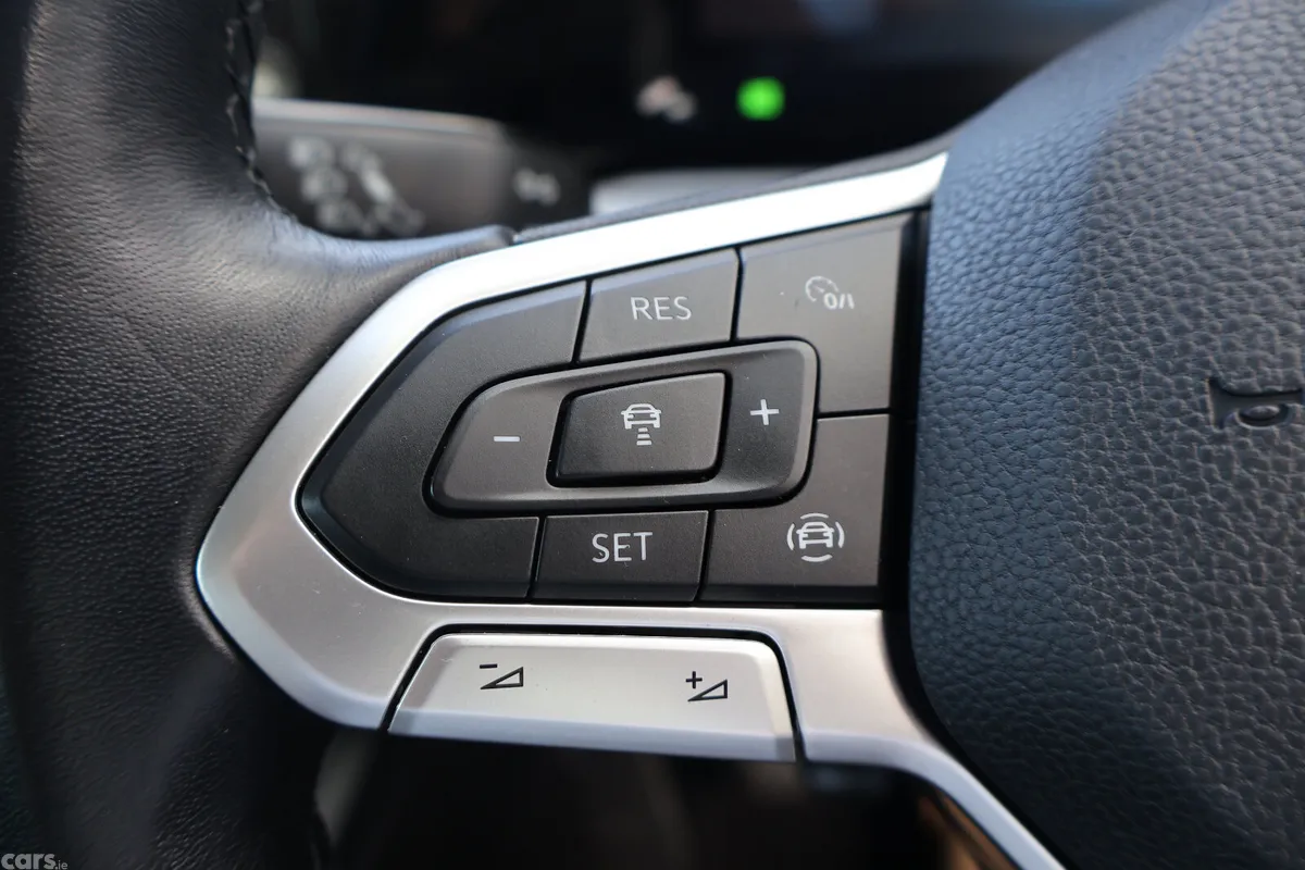 Volkswagen Golf Hatchback, Petrol, 2021, White
