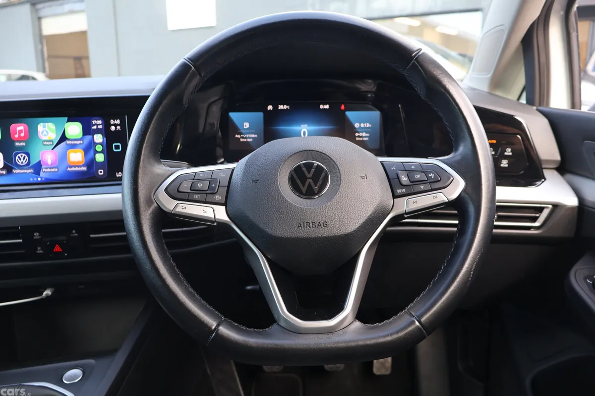 Volkswagen Golf Hatchback, Petrol, 2021, White