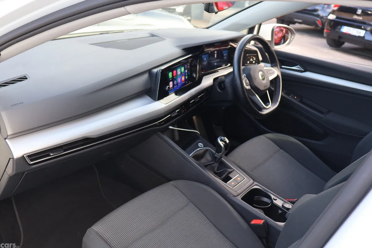 Volkswagen Golf Hatchback, Petrol, 2021, White