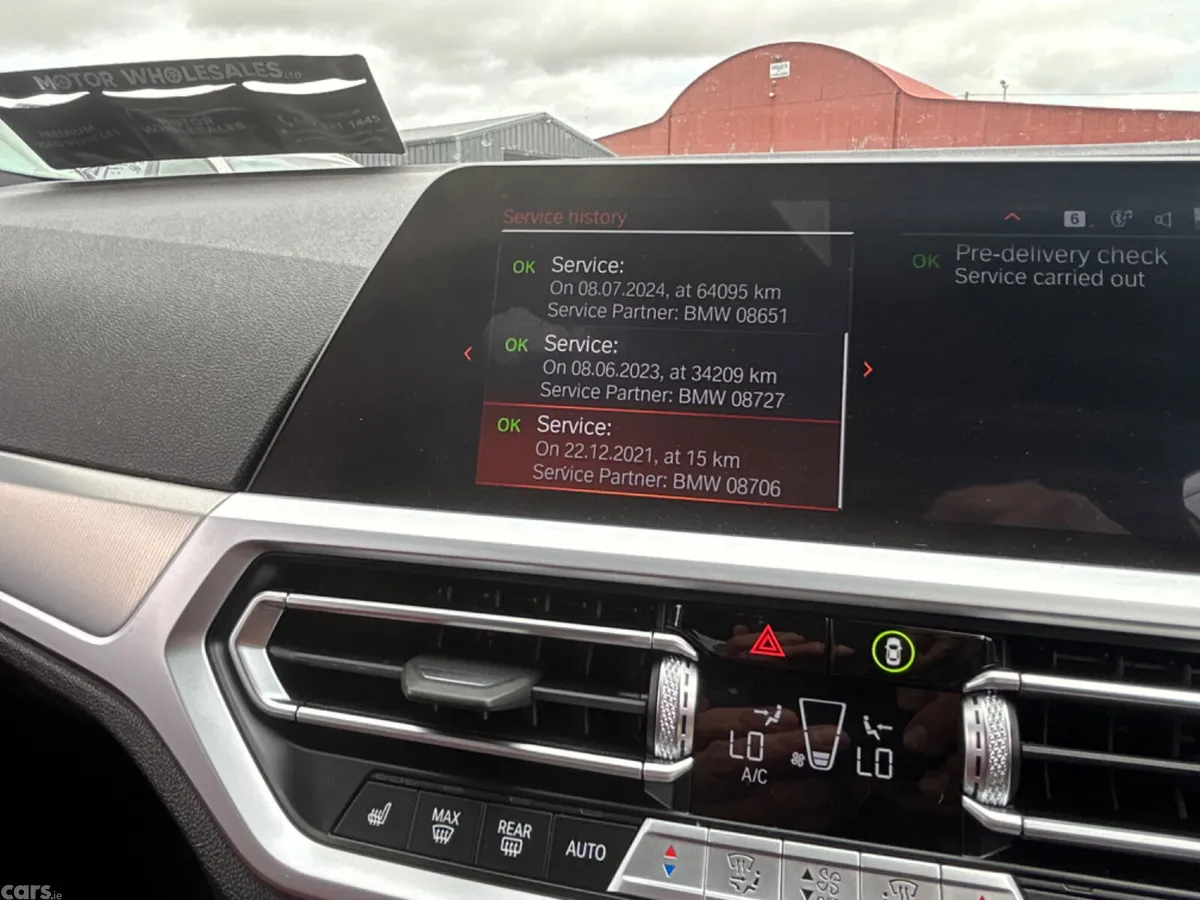 BMW 3-Series Saloon, Petrol Plug-in Hybrid, 2022, White