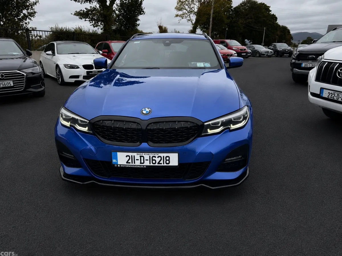 BMW 3-Series Estate/Jeep, Diesel, 2021, Blue