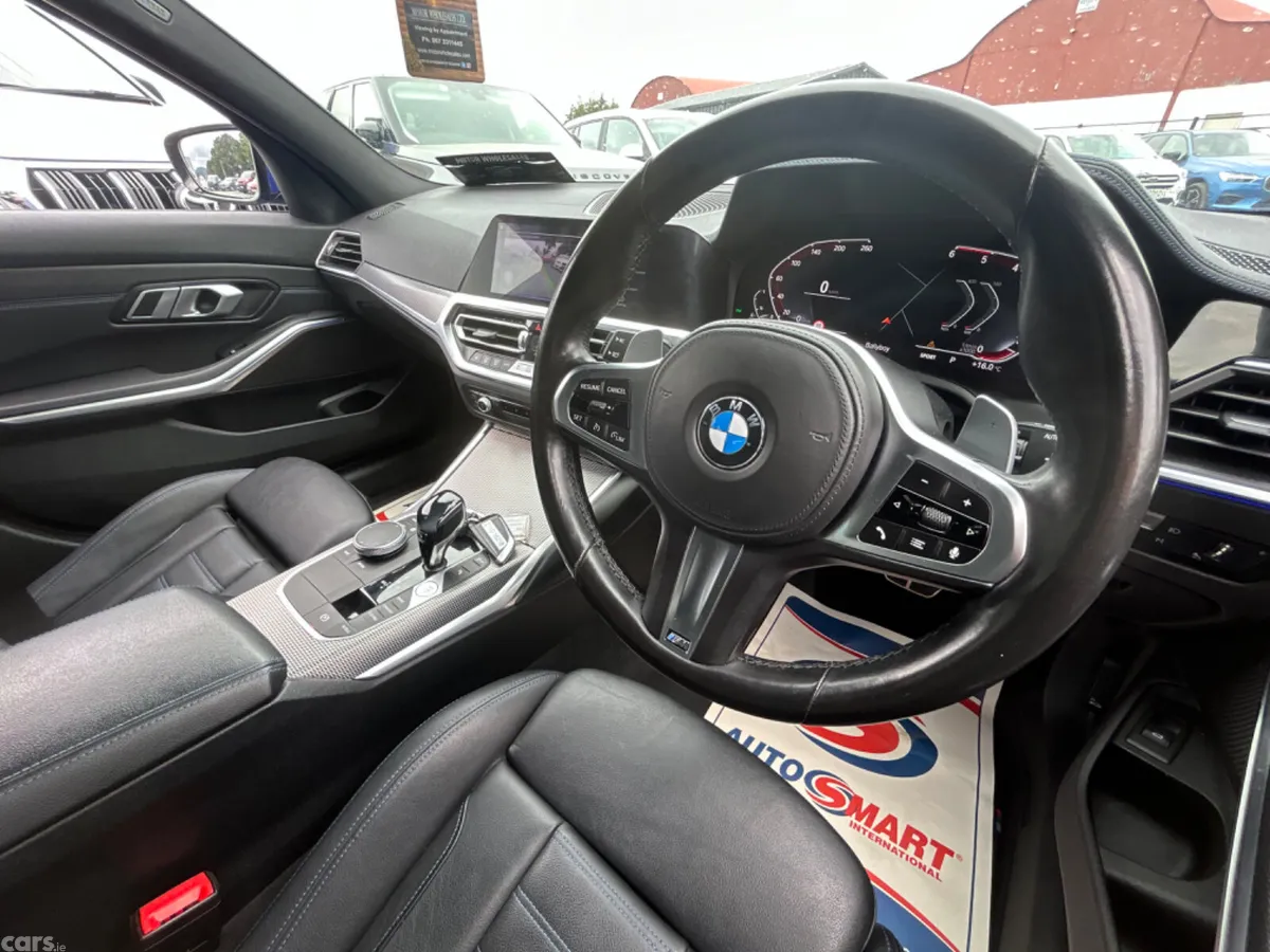 BMW 3-Series Estate/Jeep, Diesel, 2021, Blue