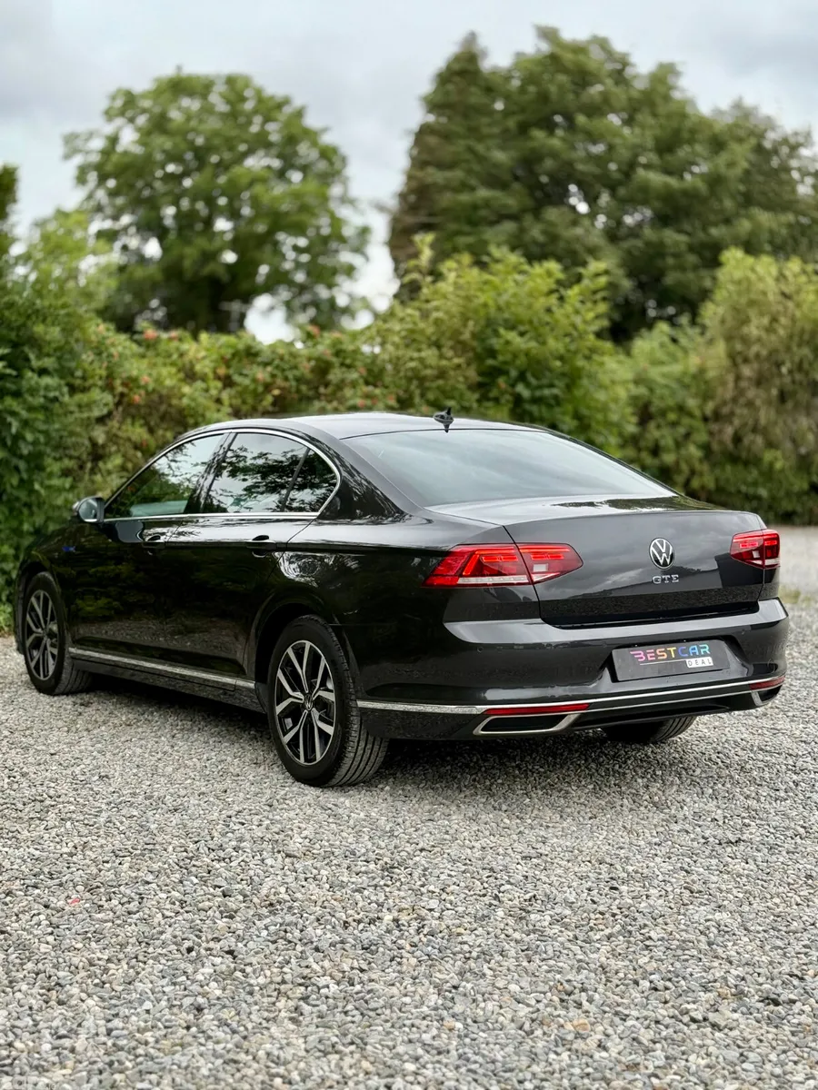 Volkswagen Passat Saloon, Petrol Plug-in Hybrid, 2021, Grey