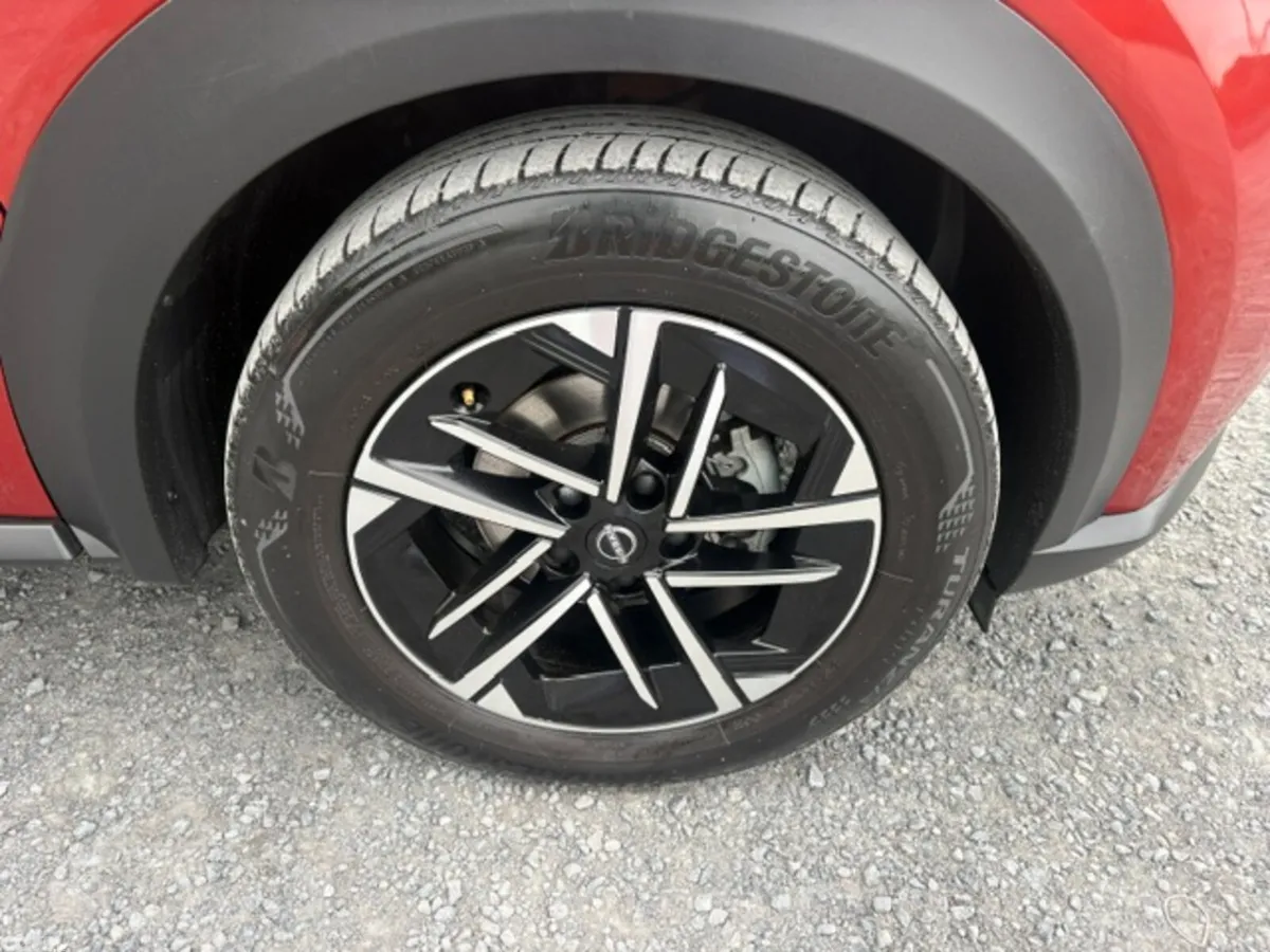 Nissan Juke SUV, Petrol, 2025, Red