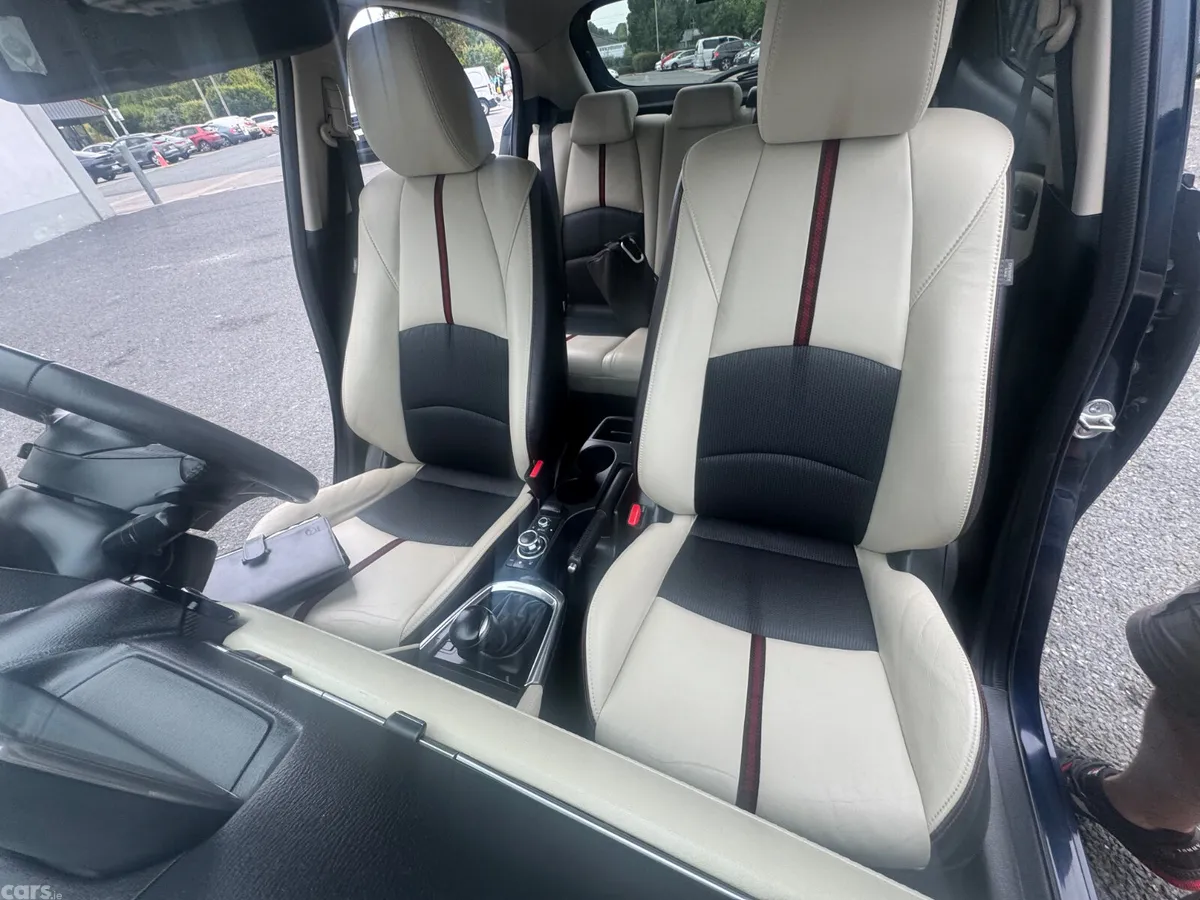Mazda Demio Hatchback, Diesel, 2015, Blue