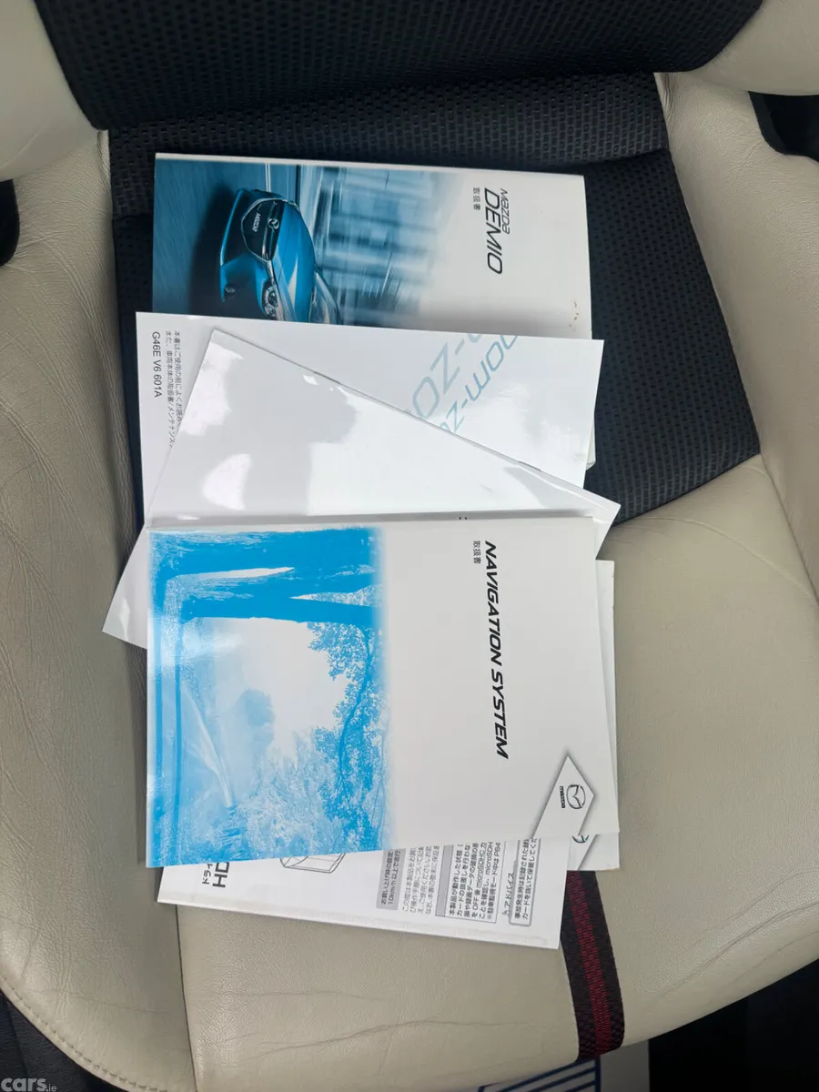 Mazda Demio Hatchback, Diesel, 2015, Blue