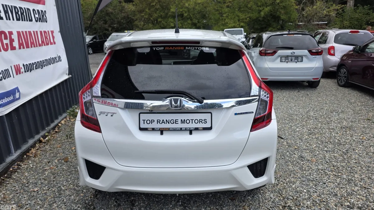 Honda Fit Hatchback, Petrol Hybrid, 2015, White